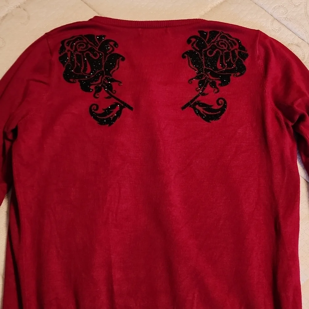 Hot Topic sweater - Picture 2 of 6